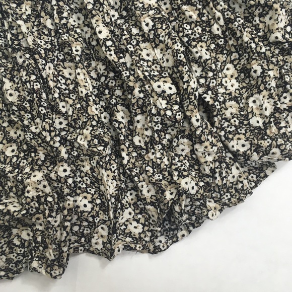 Brandy Melville Circle Skirt - Picture 3 of 5